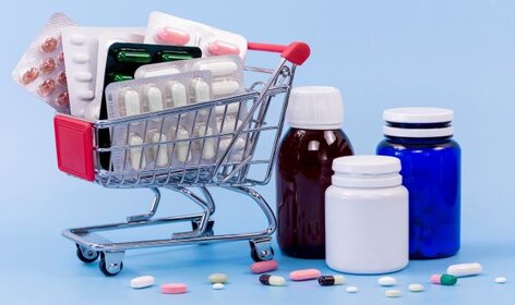 Die Einnahme von zu vielen Medikamenten erhöht das Risiko von Wechselwirkungen enorm. ©freepik