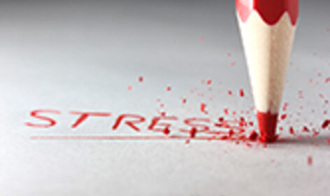 Sind Belastung und Bewältigung nicht mehr im Gleichgewicht, kann Stress entstehen. ©ketchum/Universitätsklinikum Freiburg