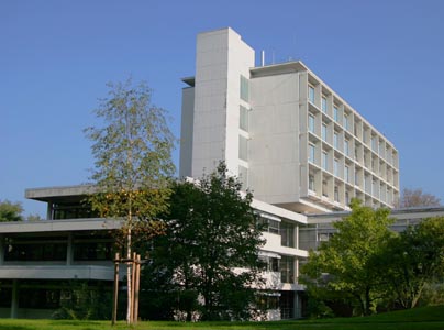 Klinik für Zahnerhaltungskunde und Parodontologie